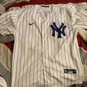 Men’s medium Yankee Gerrit Cole jersey